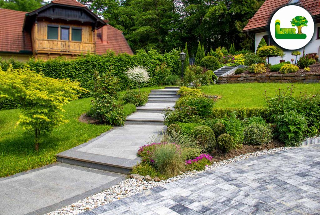 Gartenanlage im Landhausstil - Bei schönem Wetter - Garten Leber Steiermark Graz